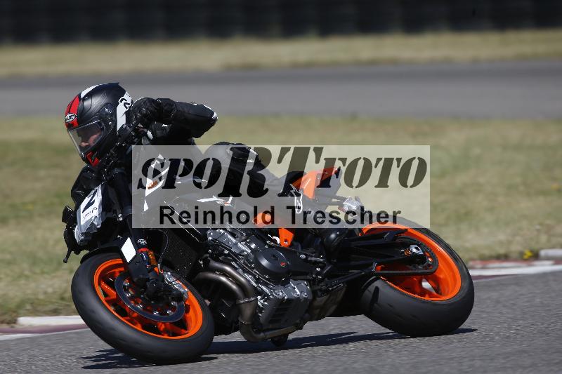 /12 30.04.2026  Speer Racing ADR/Gruppe gelb/82